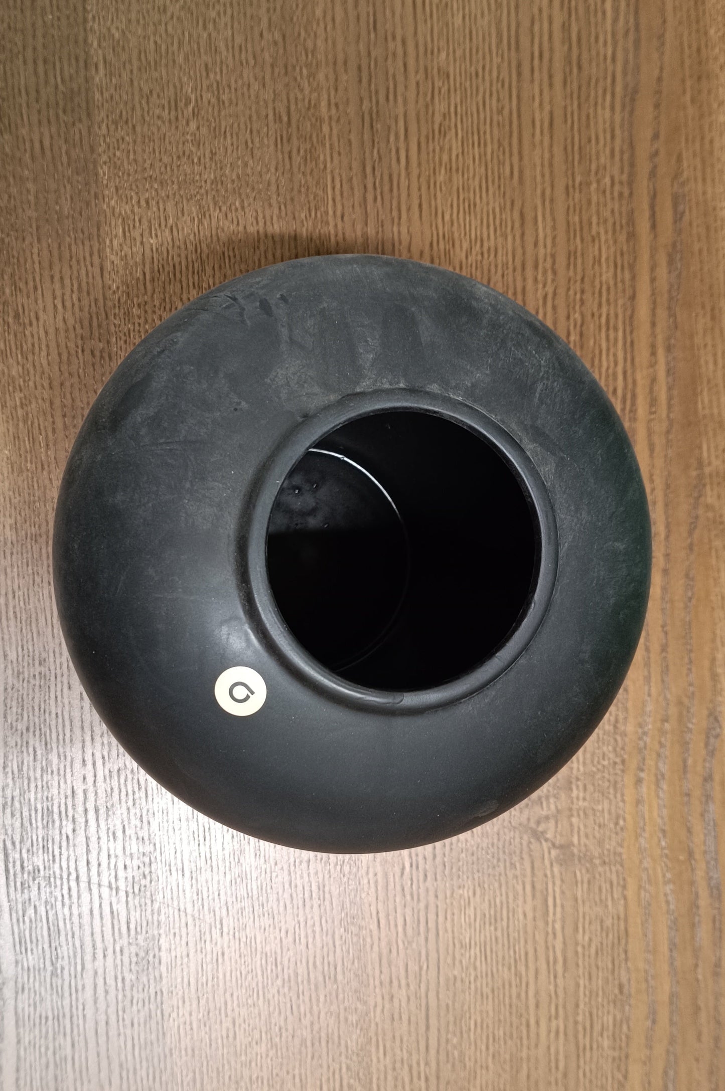 Βάζο Derbe pakoworld κεραμικό σε μαύρη απόχρωση Φ22x24 εκ