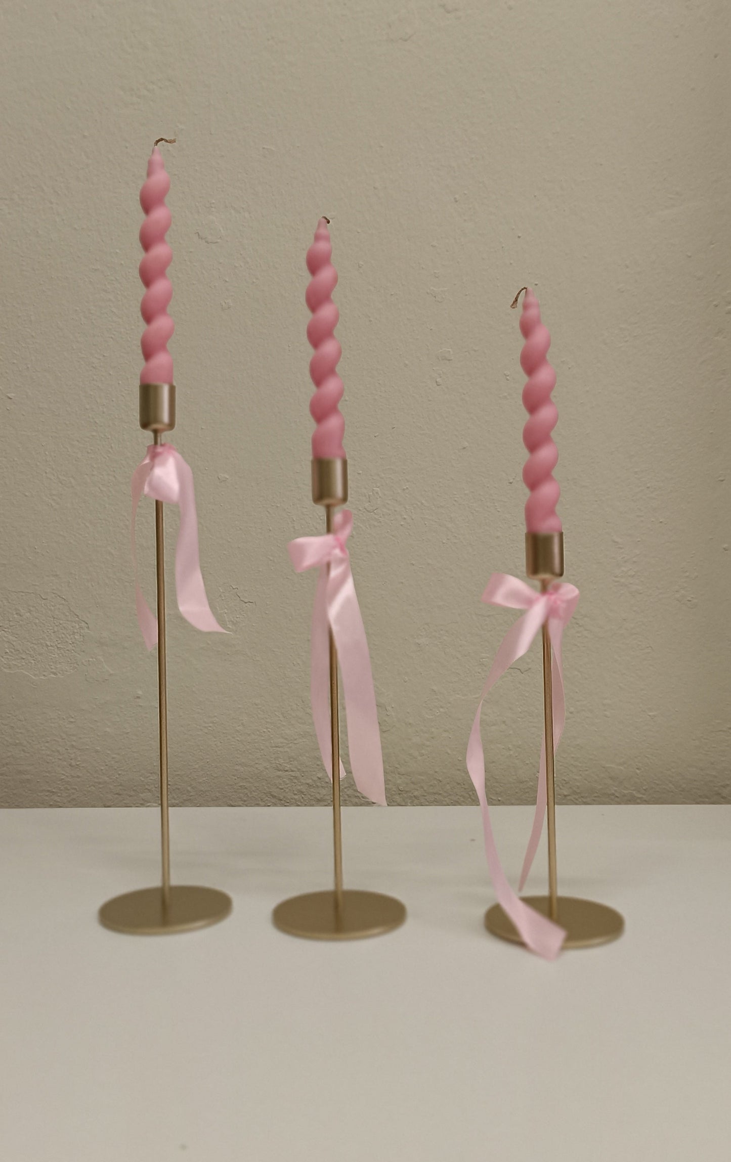 Pâques Rose – Triple Candle Holder with Taper Candles Φ9 x 25/30/35 cm