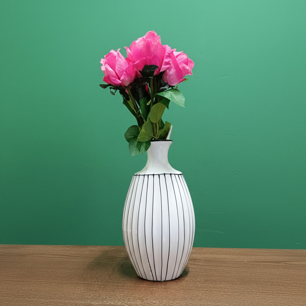 Κεραμικό Βάζο Ριγέ Λευκό–Μαύρο – 28 εκ. Διακοσμητικό Χώρου