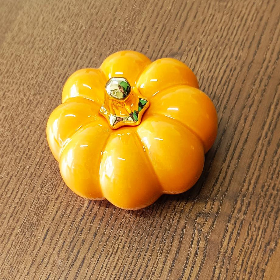 Ceramic Pumpkin Decorative Figure 11 x 9 cm – Halloween Décor - VassoHome